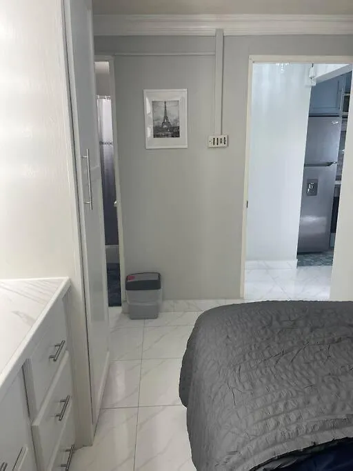 West View 2- Modern & Central Apartment Saint James Barbados